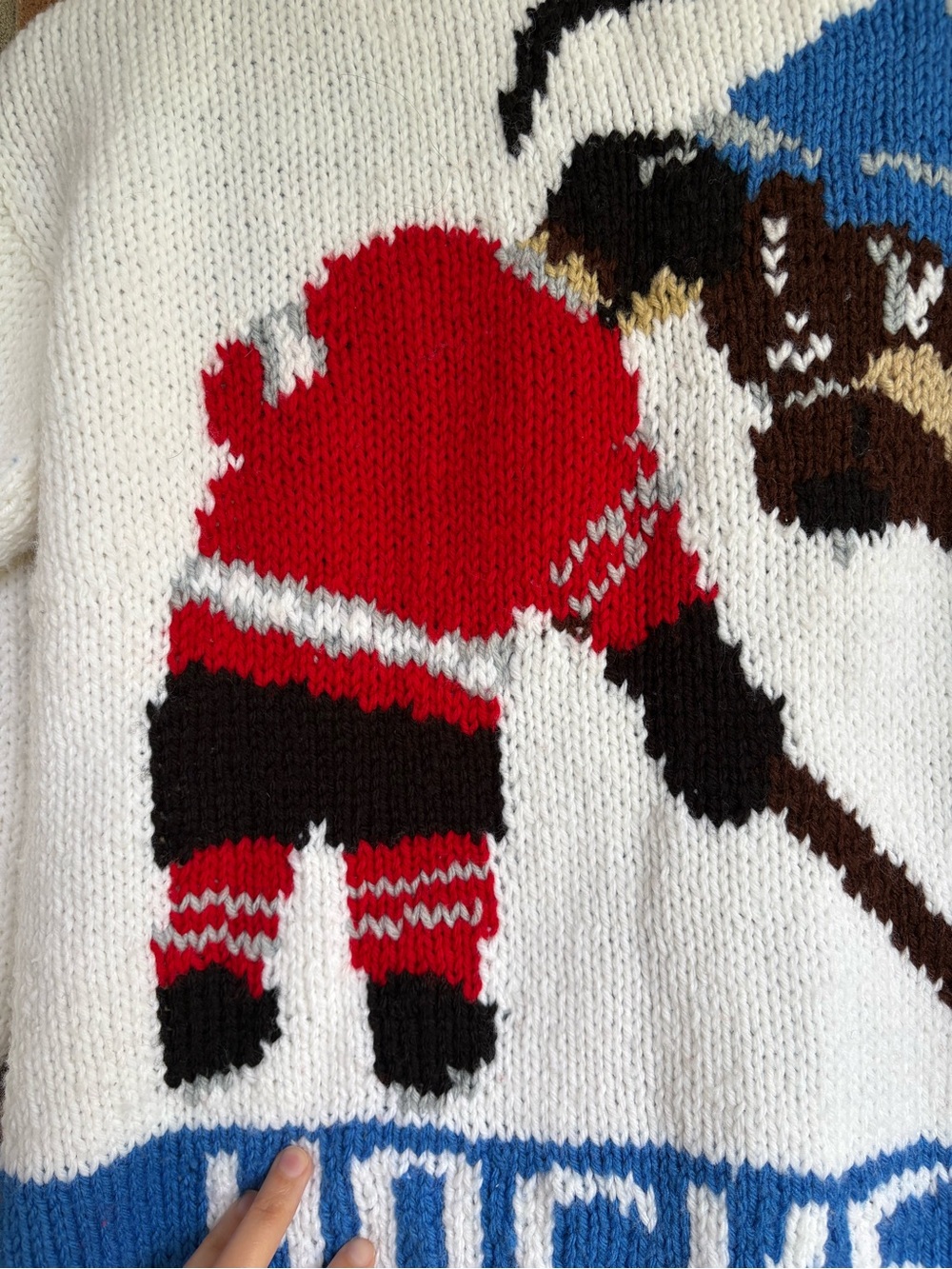 Handmade Hockey Cardigan youth large or women’s small - Picture 8 of 13